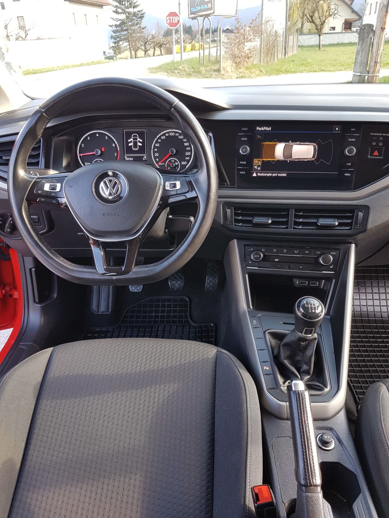 Zunanja slika - VW Polo - 1,0 TSI Life - 8