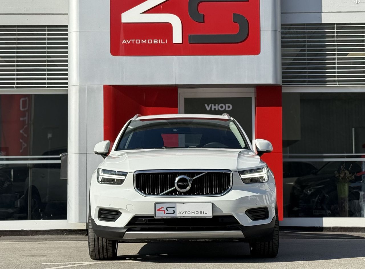Zunanja slika - Volvo XC40 - D3 A Momentum 1.LASTNIK - 2