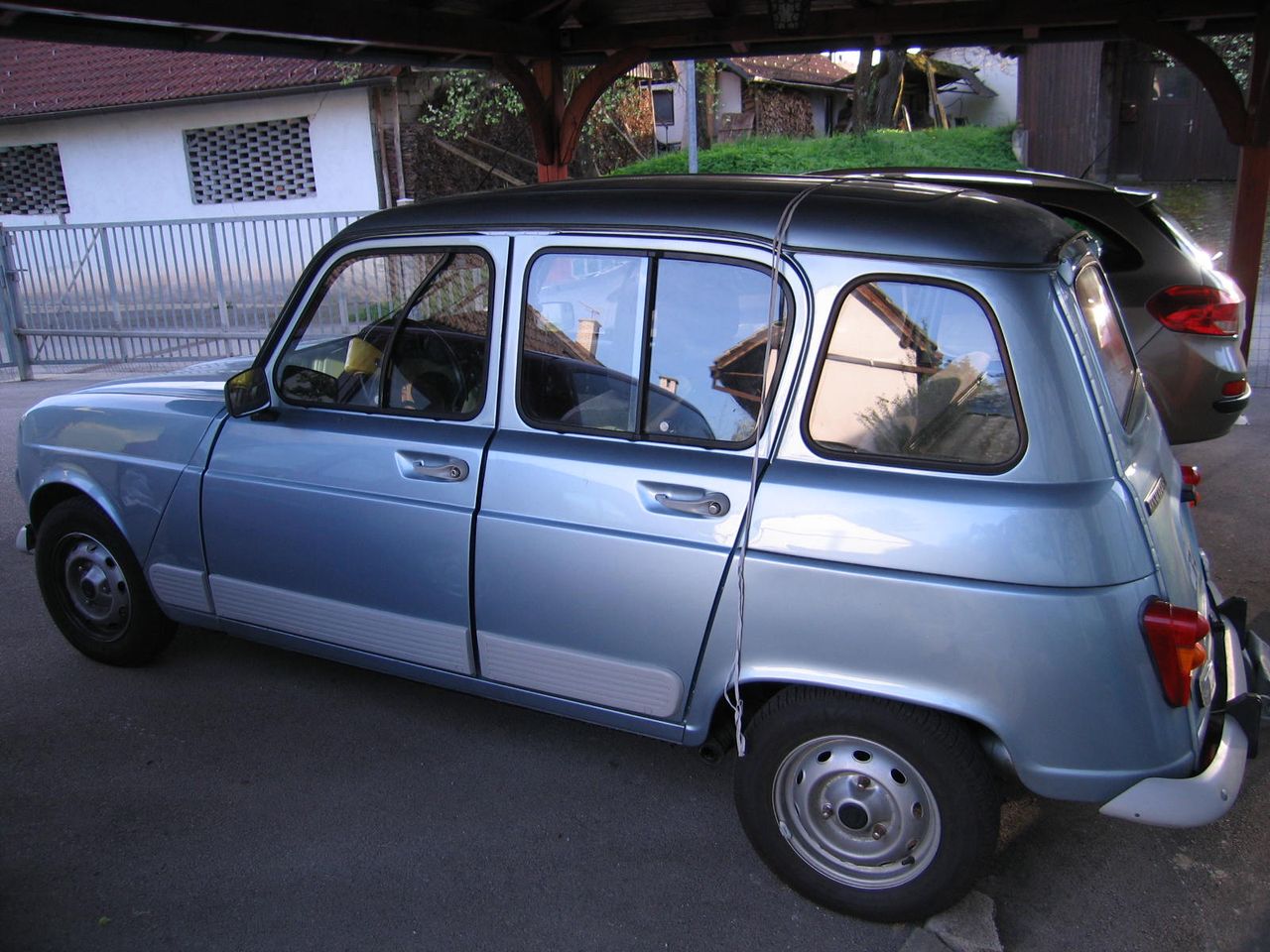 Zunanja slika - Renault R 4 - GTL - 2