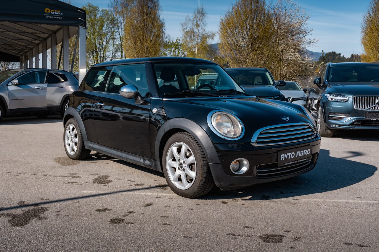 Zunanja slika - MINI Cooper - Mini 1.6 Chili paket | SLO | ALU | KLIMA | USNJE - 3