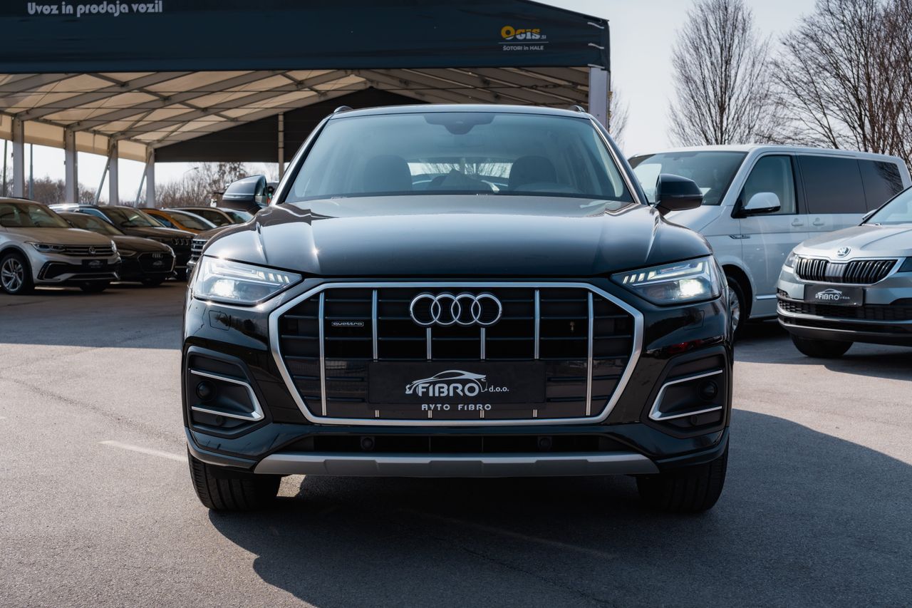 Zunanja slika - Audi Q5 - quattro 40 TDI S tronic - 2