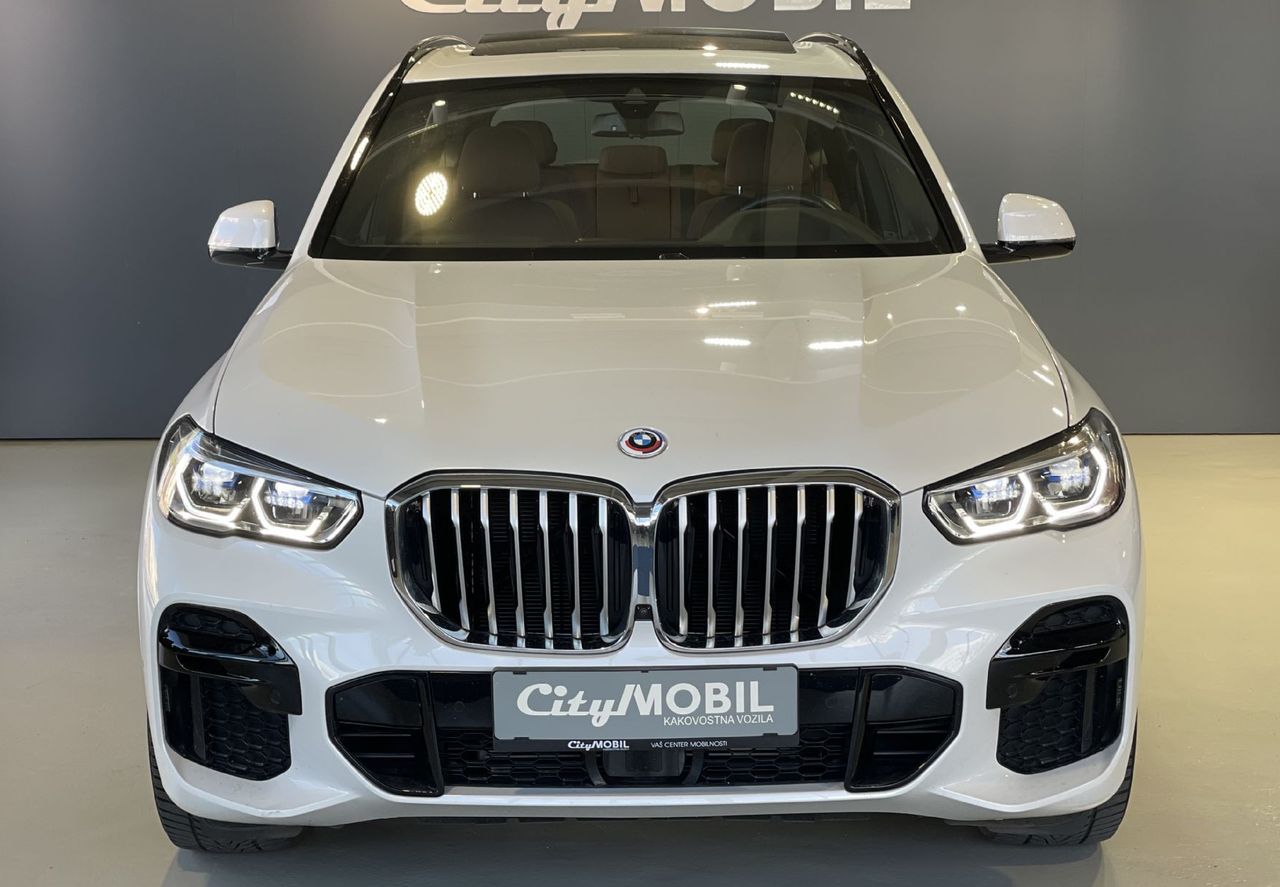 Zunanja slika - BMW X5 - serija : 4.0i-1.LAST.-HEADUP-PANORAMA-VIRTUAL-MEMORY-LED - 2