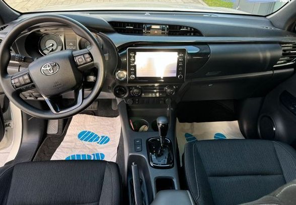 Zunanja slika - Toyota Hilux - V6 4.0 + dod.oprema - 6