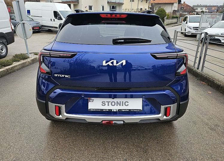 Zunanja slika - KIA Stonic - 1.0 T-GDi 73.6 kW  100 KM  EX Pulse M T - 5