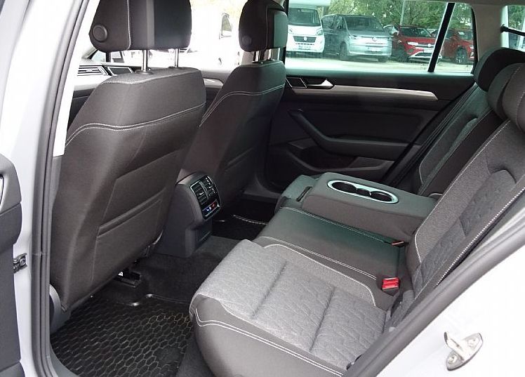 Zunanja slika - VW Passat - Variant 2.0 TDI DSG ELEGANCE 150KM - NAVI - VZRATNA KAMERA - 10