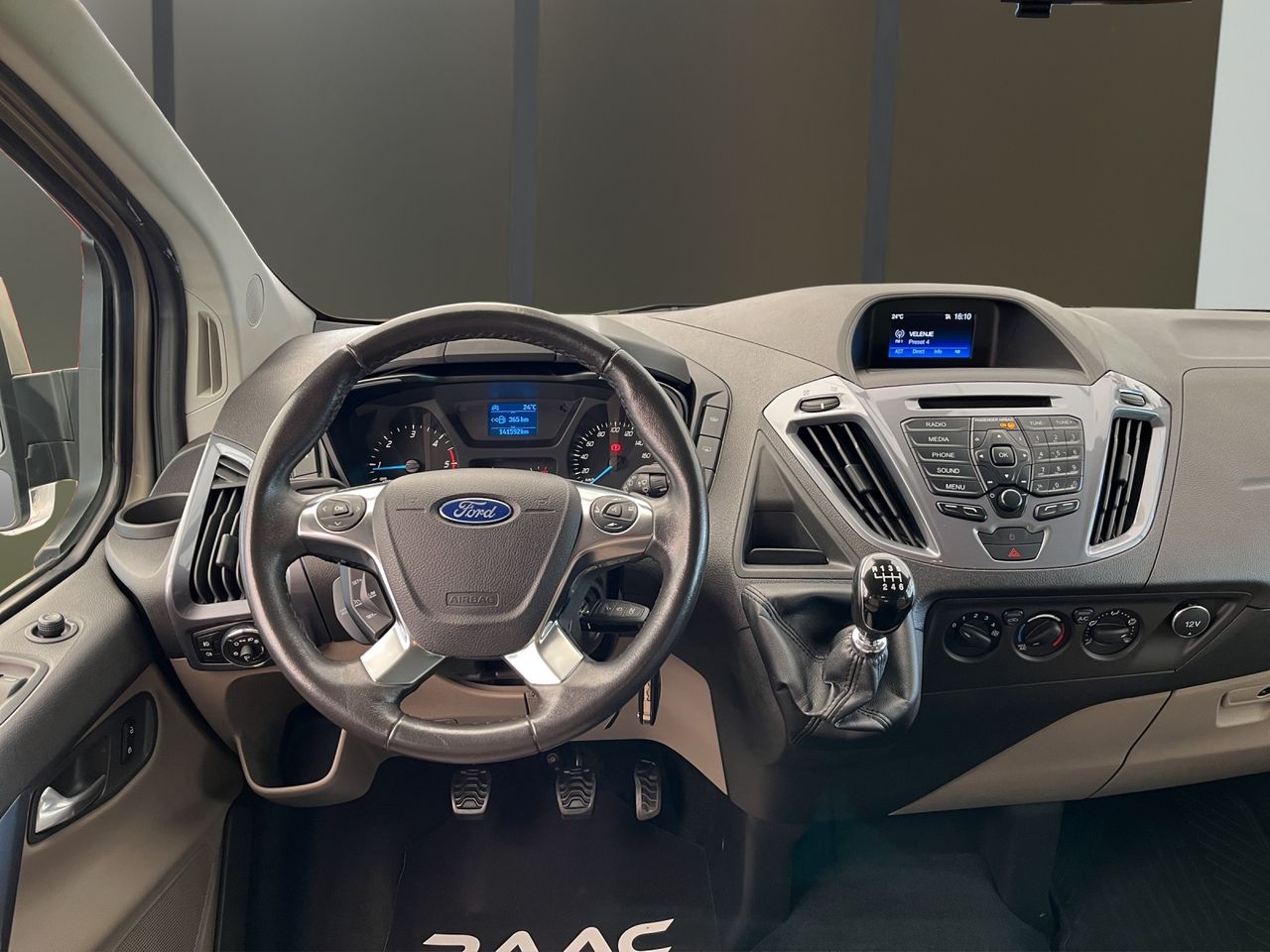 Zunanja slika - Ford E-Transit Custom - Transit - 8