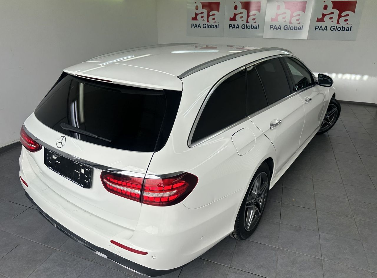 Zunanja slika - Mercedes-Benz E-Razred - E 220 d T AMG Line Avt.USNJE.KAMERA.LED.NAVI.KLJUK - 6