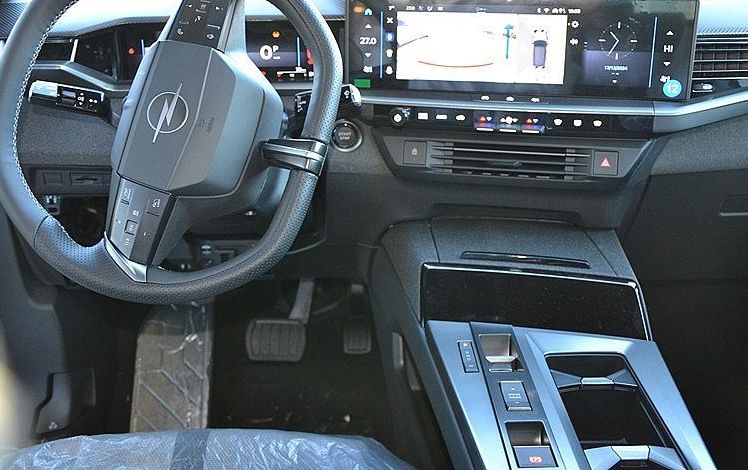 Zunanja slika - Opel Grandland - 1.2 MHEV 100KW TURBO GS DCT - 2