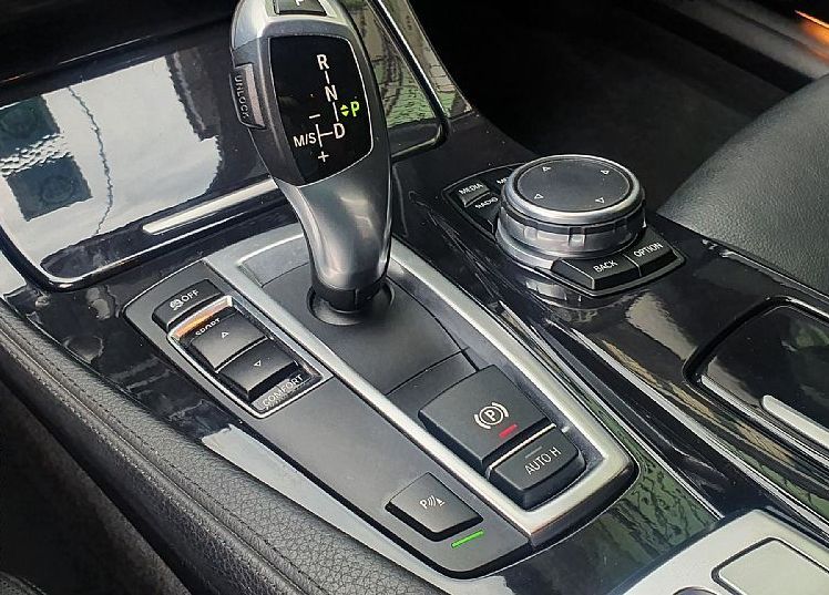 Zunanja slika - BMW Serija 5 - Touring: 525d 218ks °NOVA VERIGA° + °OPRAVLJEN SERVIS° - 9