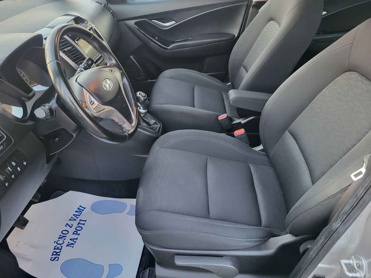 Zunanja slika - Hyundai ix20 - 1.6 CVVT COMFORT-1last-pdc-alu-ac-el.paket-servisi - 4