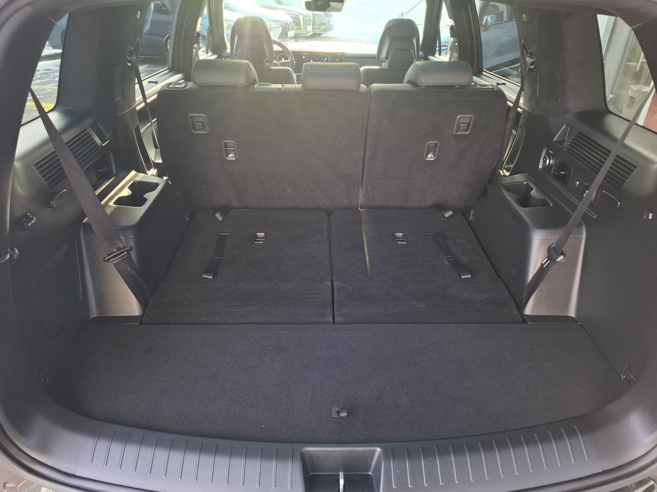 Zunanja slika - Hyundai Santa Fe - 1.6 T-GDI HEV XCLASS 4WD AUTO - KOT NOV+TOP OPREMA - 23