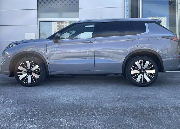 Zunanja slika - Mitsubishi Outlander - PHEV 4WD 2.4 Instyle Avt. AKCIJA - 3