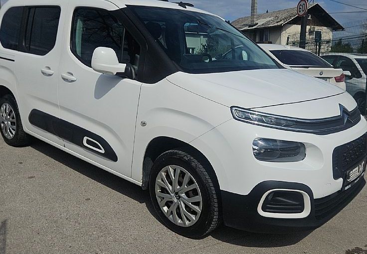 Zunanja slika - Citroën Berlingo - °1.LASTNIK° 1.5 HDI 102ks °OPRAVLJEN VELIK SERVIS° - 4