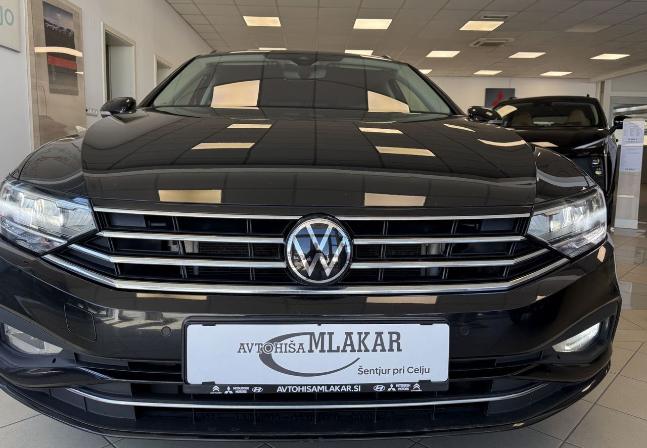 Zunanja slika - VW Passat - Variant 1.5 TSI BMT Elegance -DSG-VIRTUAL-ACC-KAMERA-LED - 2
