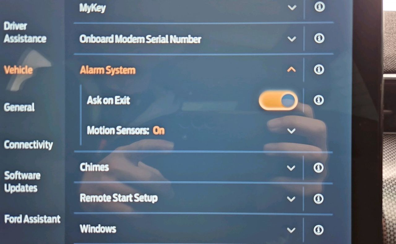 Zunanja slika - Ford Mustang - 91kWh 358kW AVT. AWD GT-SLO-RADAR-360-ZIM.PAKET - 23