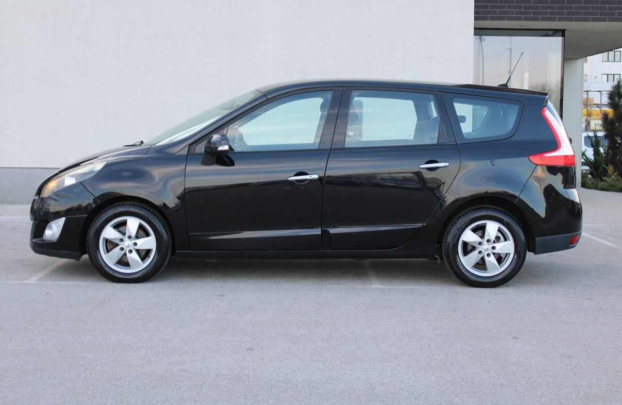 Zunanja slika - Renault Scénic - Grand Scenic Dynamique dCi 130 - 4