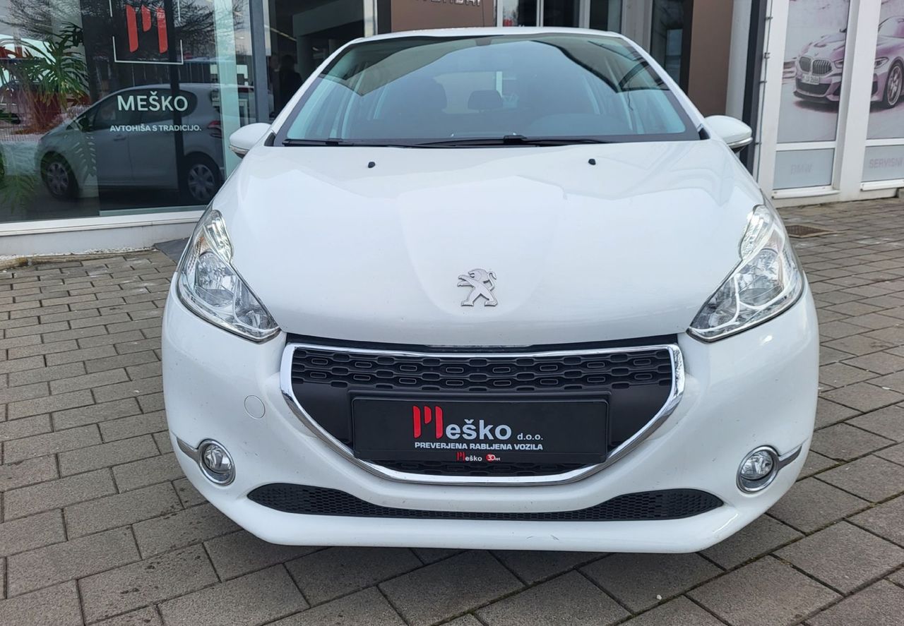 Zunanja slika - Peugeot 208 - 1.0 ac-bluetoth-el.paket-servisiran-12 mes jamstvo - 2