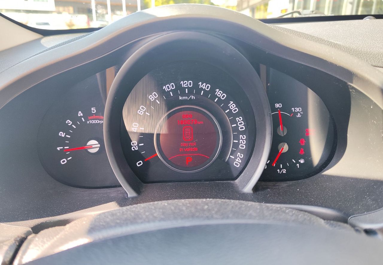 Zunanja slika - KIA Sportage - 2.0 dizel CRDi 135kW Style AWD SLO-VOZILO - 15