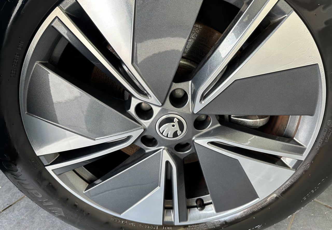 Zunanja slika - Škoda Enyaq - IV 132 kw.KAMERA.NAVI.USNJE.LED.2023-3000€ SUBVENCIJA - 18