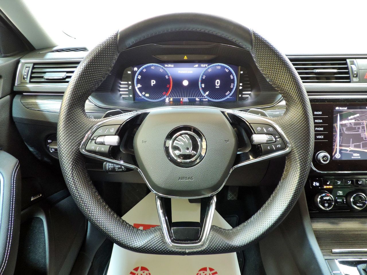 Zunanja slika - Škoda Superb - 1,5 TSI Style DSG - 14