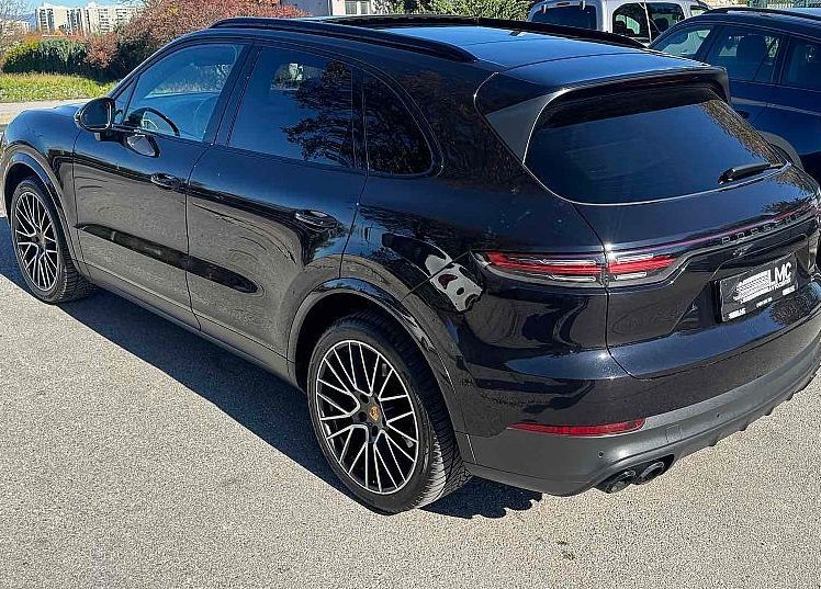 Zunanja slika - Porsche Cayenne - 3.0 340ks °PANORAMA° °21-COL° °ZRAČNO VZMETENJE° - 7