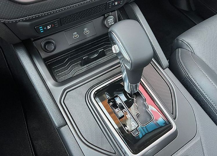 Zunanja slika - SsangYong Musso - Grand 2.2 XDi Ultimate 4WD + nadgradnja kasona - 8