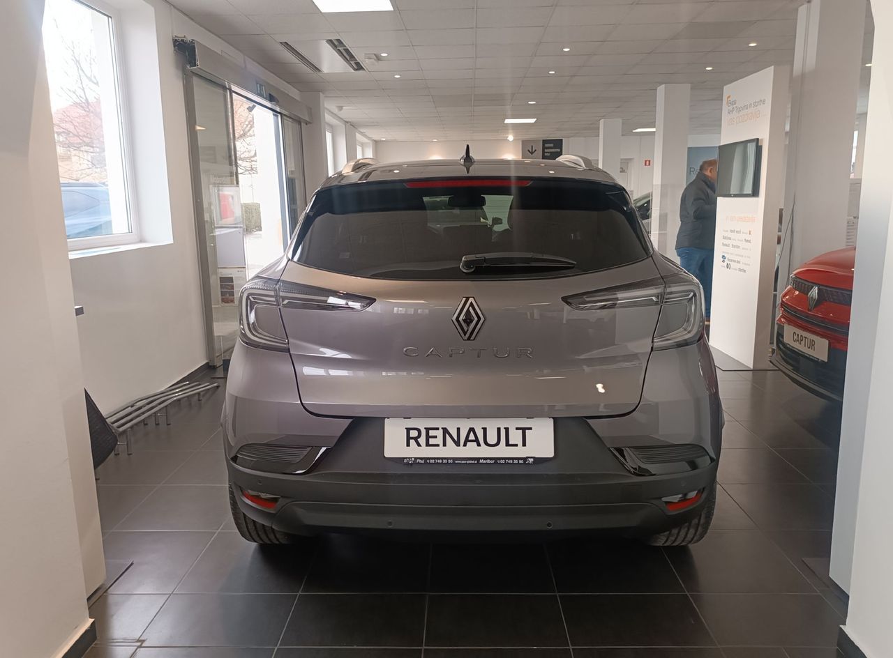Zunanja slika - Renault Captur - TCe 115 techno + 4 LET GRATIS SERVIS - 4