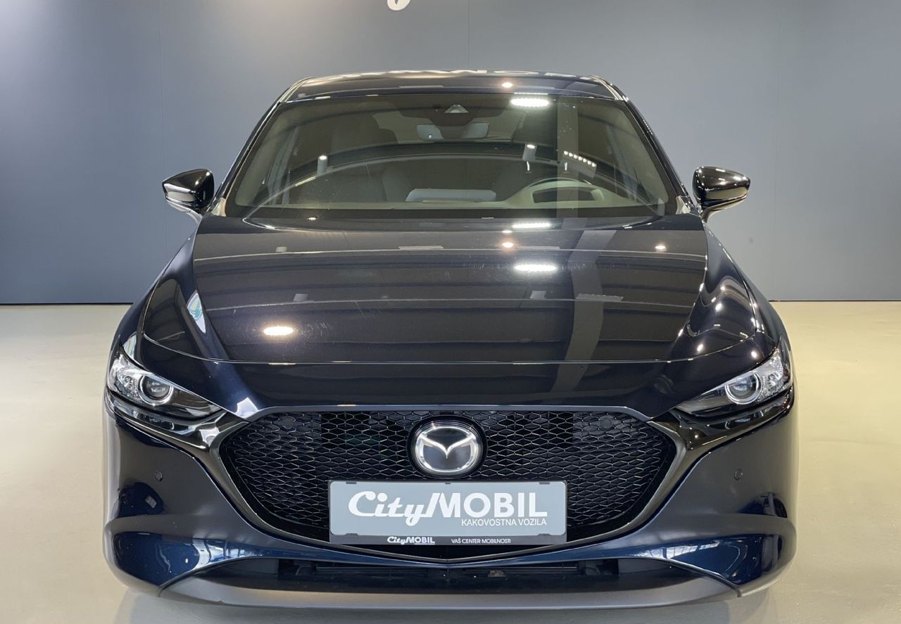 Zunanja slika - Mazda Mazda3 - HEAD UP-KEYLESS-VIRTUAL-NAVIGACIJA-KAMERA-ACC-LED - 1