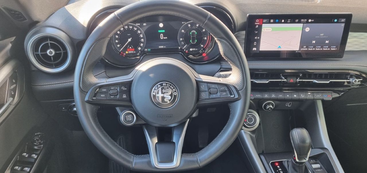 Zunanja slika - Alfa Romeo Tonale - 1.3 PHEV 280 Q4 Ti OPREMA + ODLIČNO OHRANJEN - 9