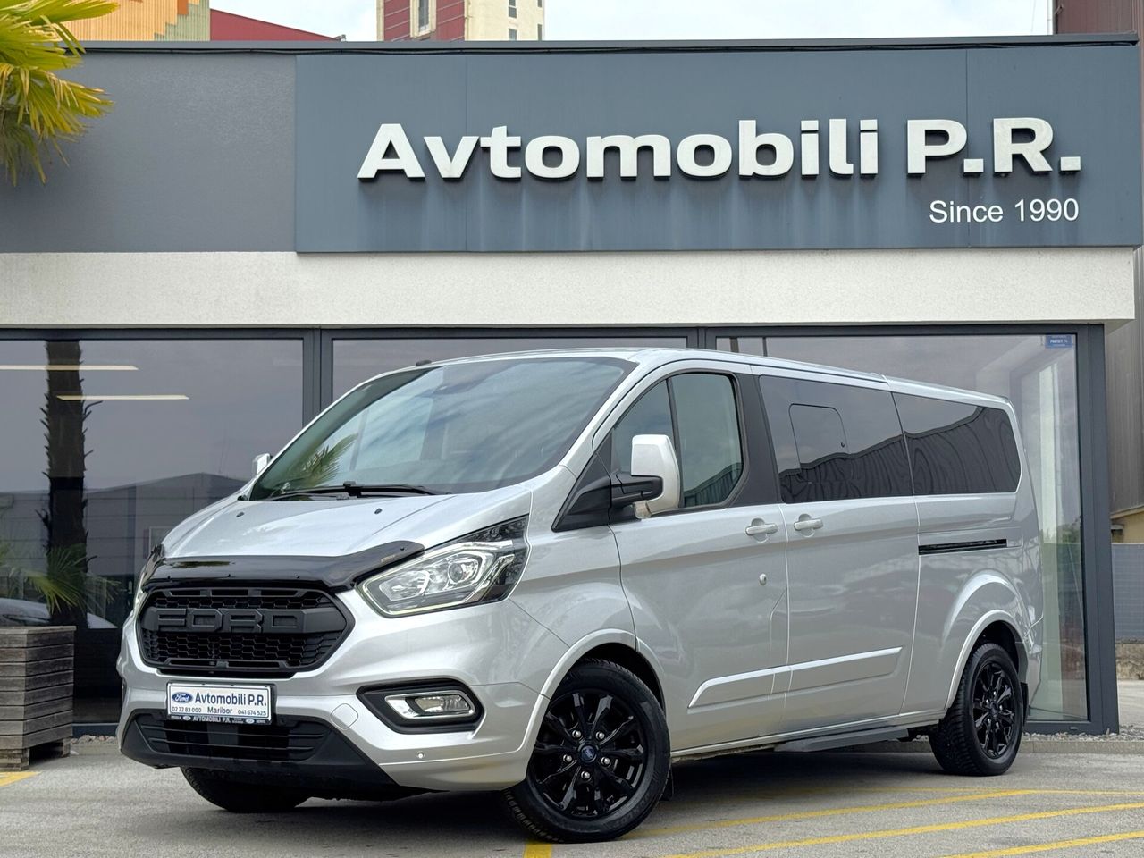 Zunanja slika - Ford Tourneo Custom - LIMITED 2.0TDCI 170KM L2H1 - SLOVENSKO POREKLO - 1