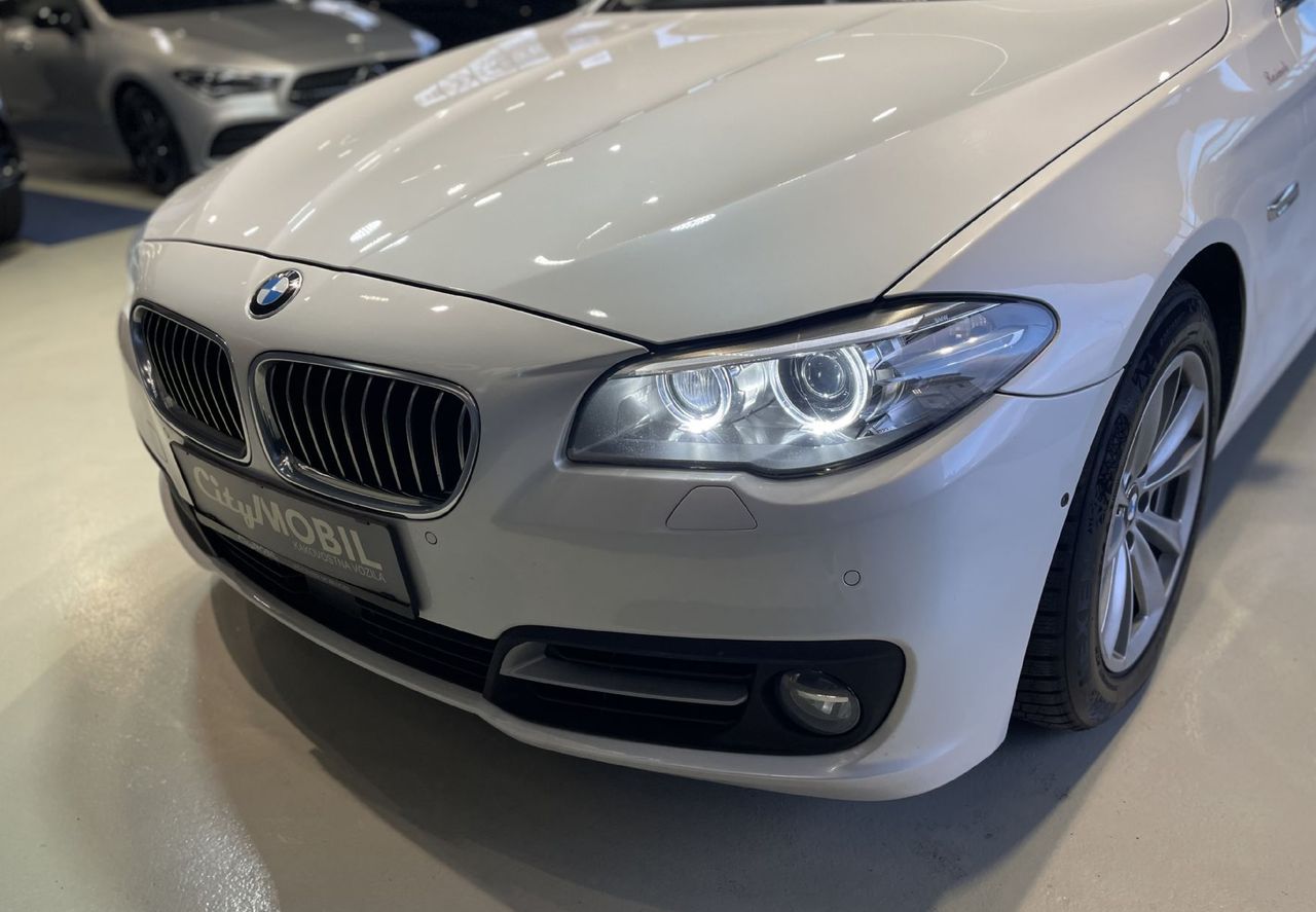 Zunanja slika - BMW Serija 5 - Touring: 520d-HEADUP-VIRTUAL-LANE-NAVI-RADAR-KAMERA-LED- - 20