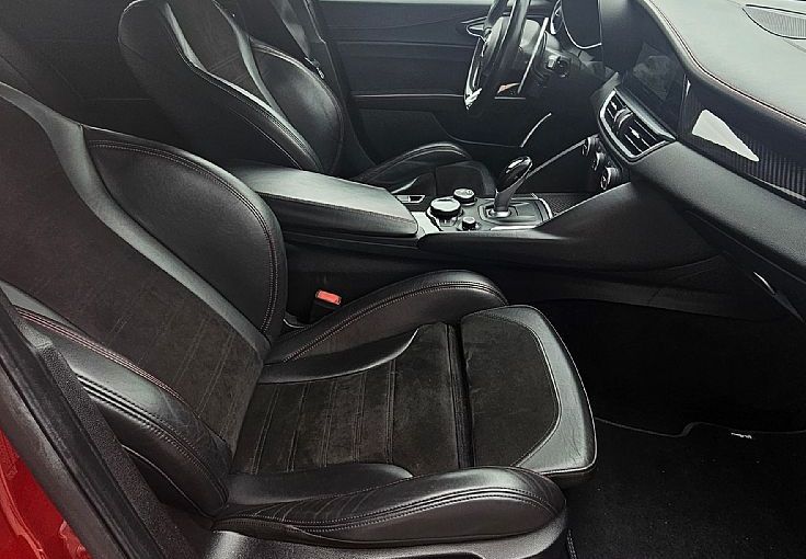 Zunanja slika - Alfa Romeo Giulia - QUADRIFOGLIO 2.9 V6 510ks °BI-TURBO° - 9