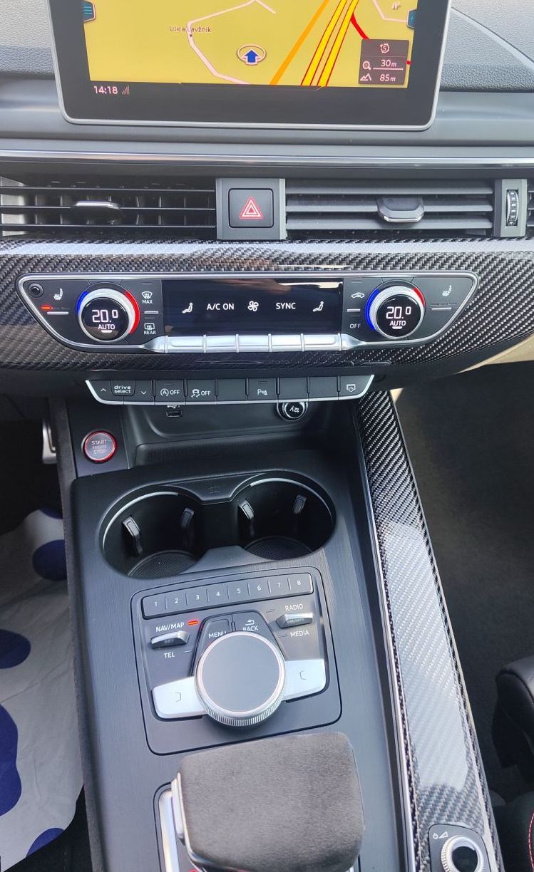 Zunanja slika - Audi RS4 Avant - 2.9 TFSI quattro tiptronic - 15