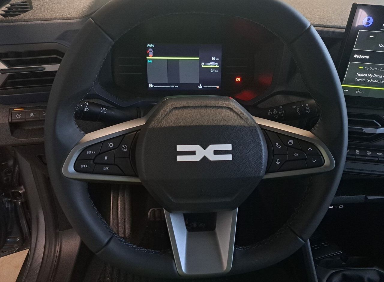 Zunanja slika - Dacia Duster - mild hybrid 130 4x4 Journey - 11