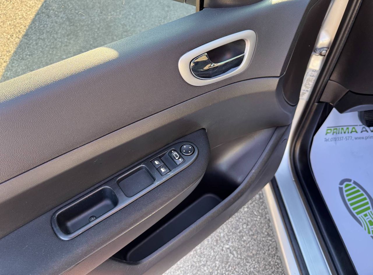 Zunanja slika - Peugeot 307 - D-SIGN°SLO°AVT.KLIMA°ABS°POT.RAČ°EL.POM.STEKEL° .. - 12