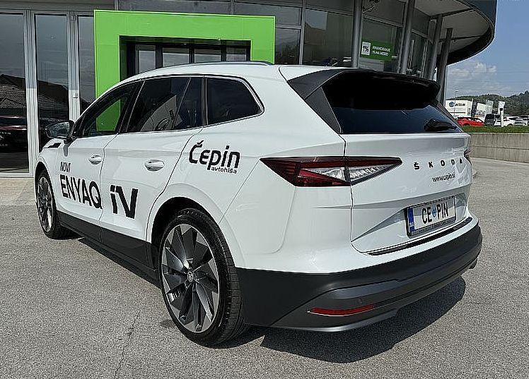 Zunanja slika - Škoda Enyaq - IV 80-PANO-ACC-360 KAM-TOPLOTNA - 2