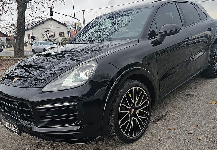 Zunanja slika - Porsche Cayenne - 3.0 E-Hybrid 476ks °PANORAMA° °21-COL° - 1