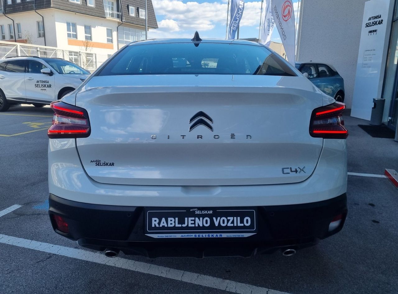 Zunanja slika - Citroën C4 X - PLUS 1.2 PURETECH - AVTOMATIK - POTRJENA SERVISNA - 6
