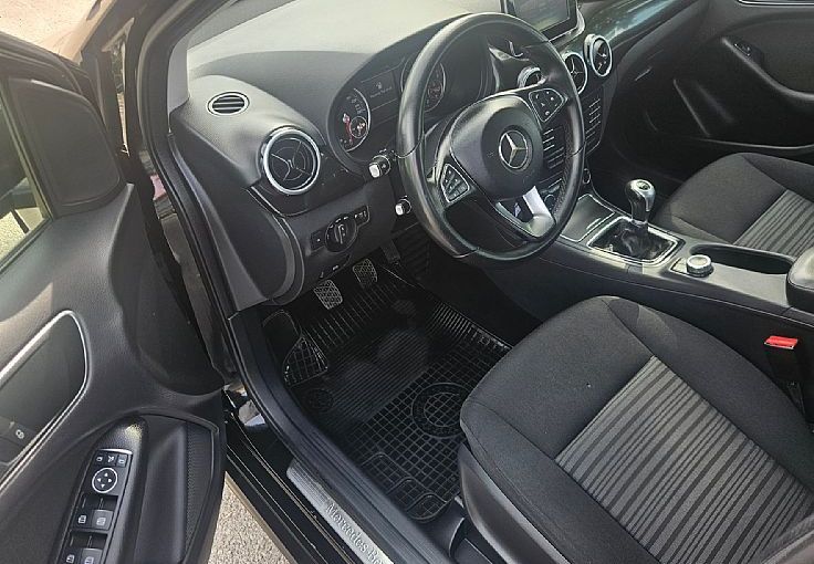 Zunanja slika - Mercedes-Benz B-Razred - 136ks °NAVIGACIJA° °TEMPOMAT° °PARK-SENZORJI° - 8