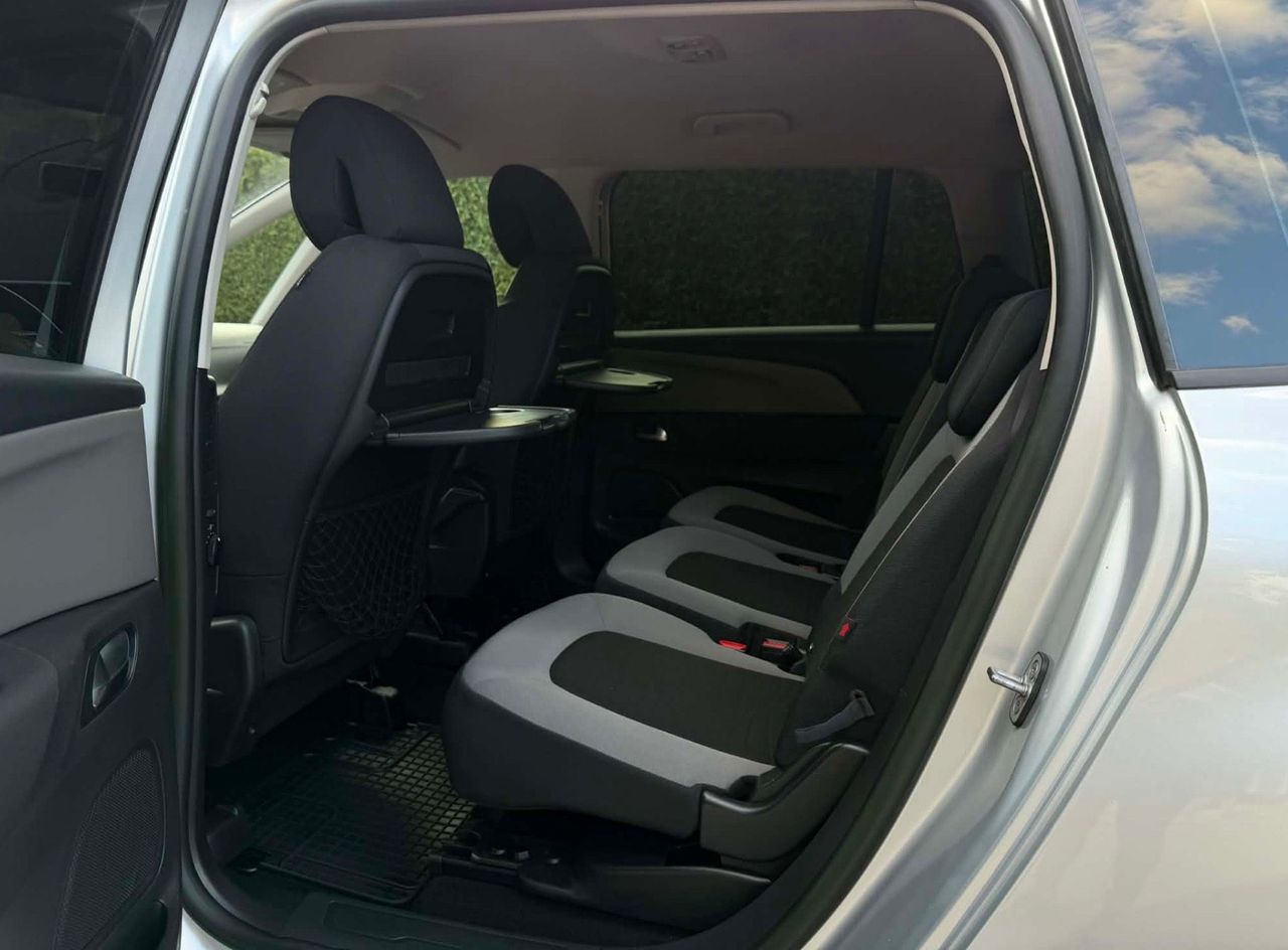 Zunanja slika - Citroën C4 - Picasso 2.0 HDI-AUT-7 SEDEŽEV-LIZING ZA TUJCE-NAVI-PDC-... - 7