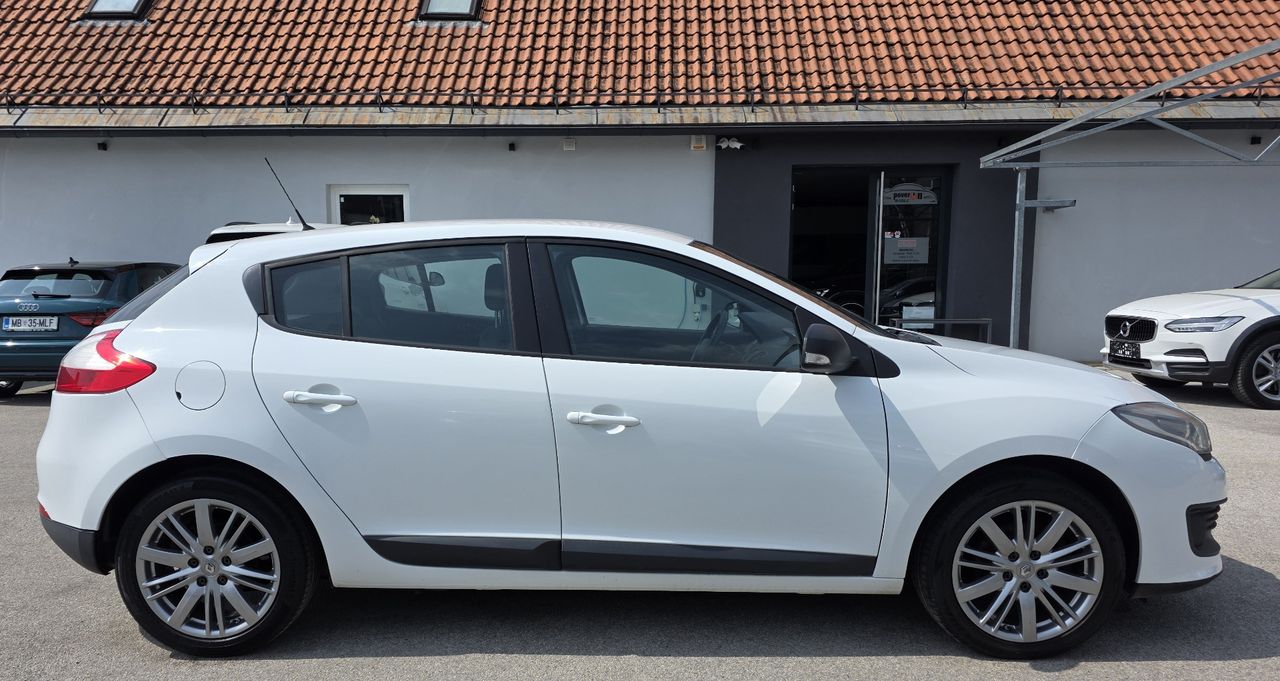 Zunanja slika - Renault Megane - Mégane Coupé 1,5 dCi 95 TEMP KLIMA KLJUKA - 5