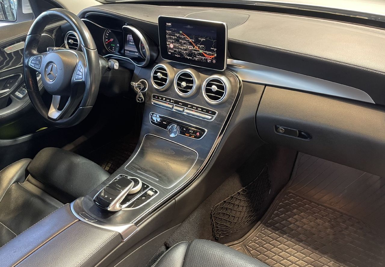 Zunanja slika - Mercedes-Benz C-Razred - AVANTGARDE-HEAD UP-PANO-LED-NAVI-KAMERA-ALU - 12