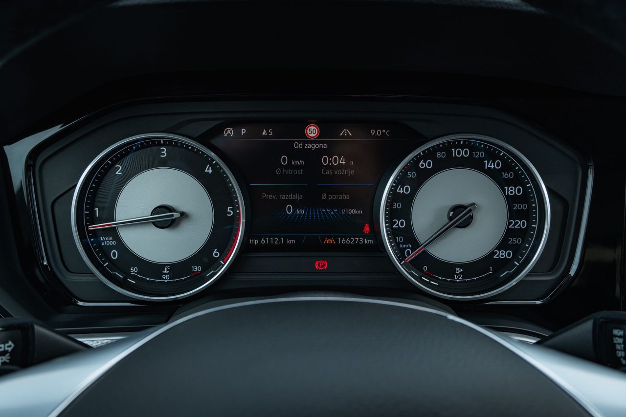 Zunanja slika - VW Touareg - 4motion V6 TDI BMT Tiptronic - 13