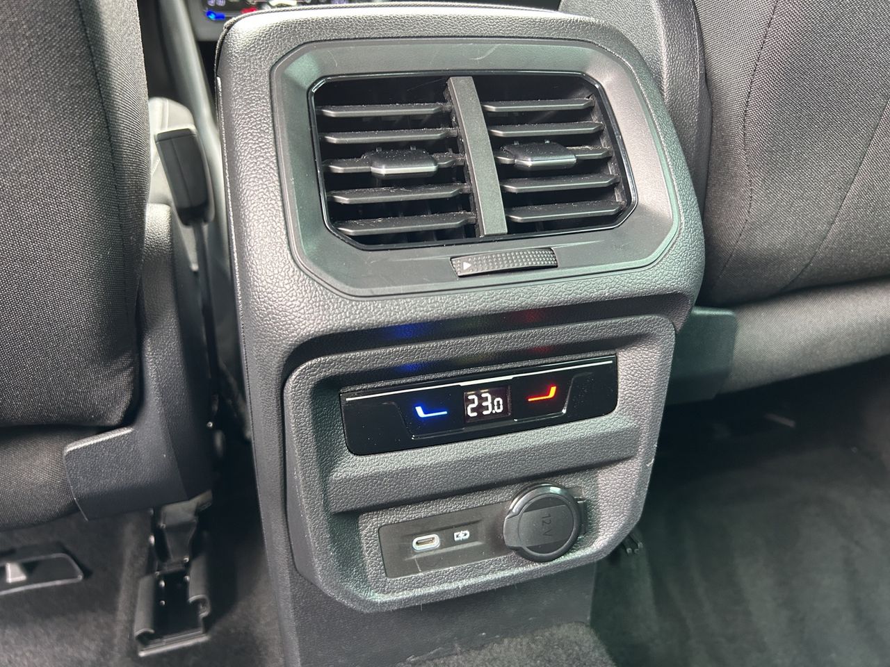 Zunanja slika - VW Tiguan - 4motion 2,0 TDI BMT DSG - 17