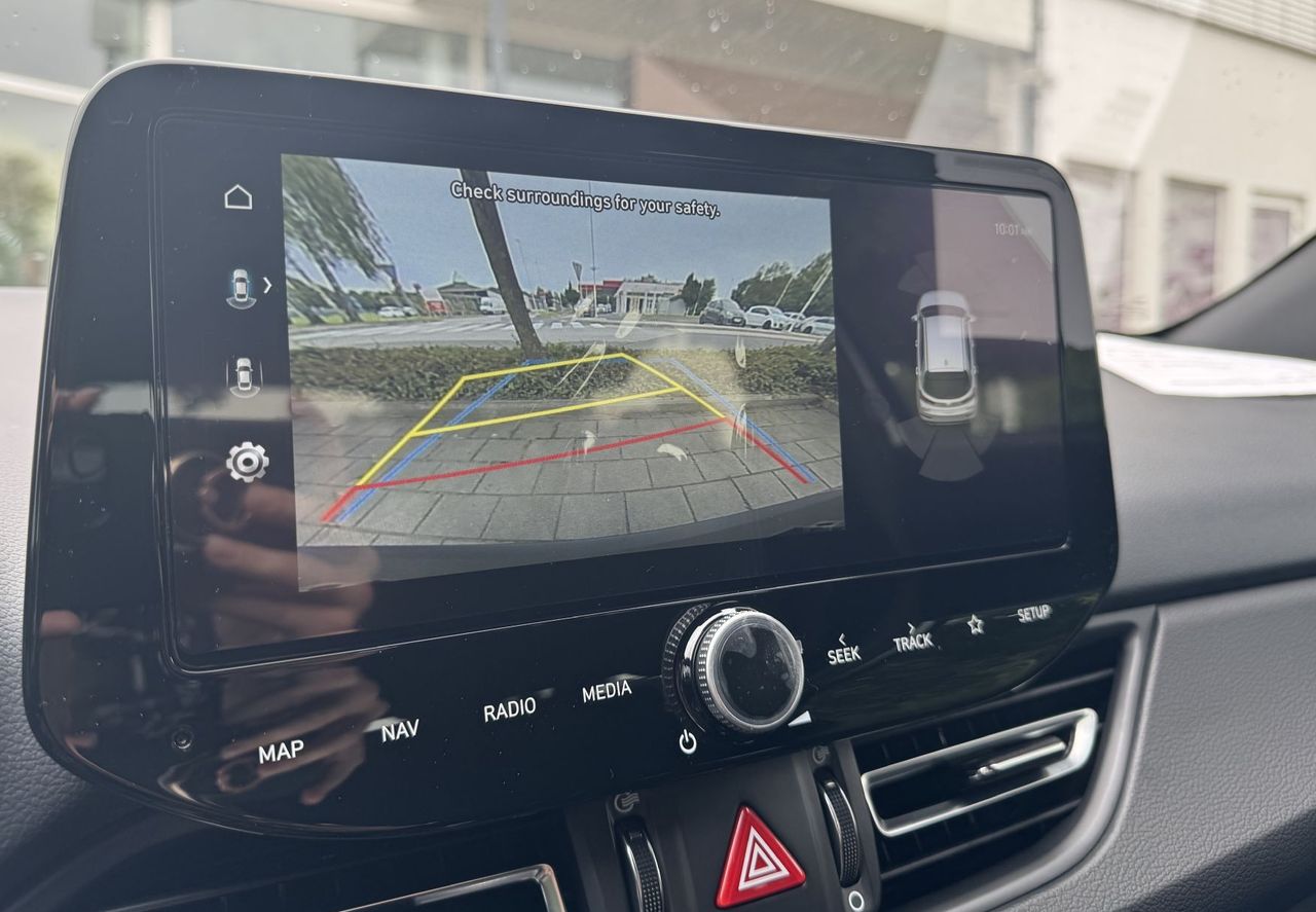 Zunanja slika - Hyundai i30 - 1.5 T-GDI 140 MHEV PREMIUM - 14