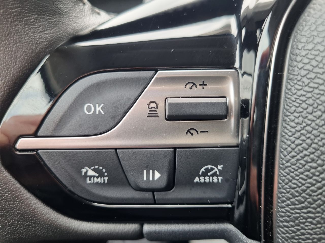 Zunanja slika - Peugeot 408 - 1.2 PURETECH MHEV - ODLIČNO OHRANJEN + TOP OPREMA - 16