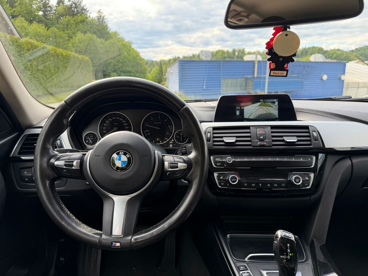 Zunanja slika - BMW Serija 3 - Bmw 320d sport line - 1