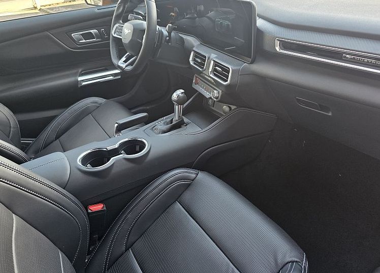 Zunanja slika - Ford Mustang - 5.0 Ti-VCT V8 328 kW  446KM   AT GT - 12