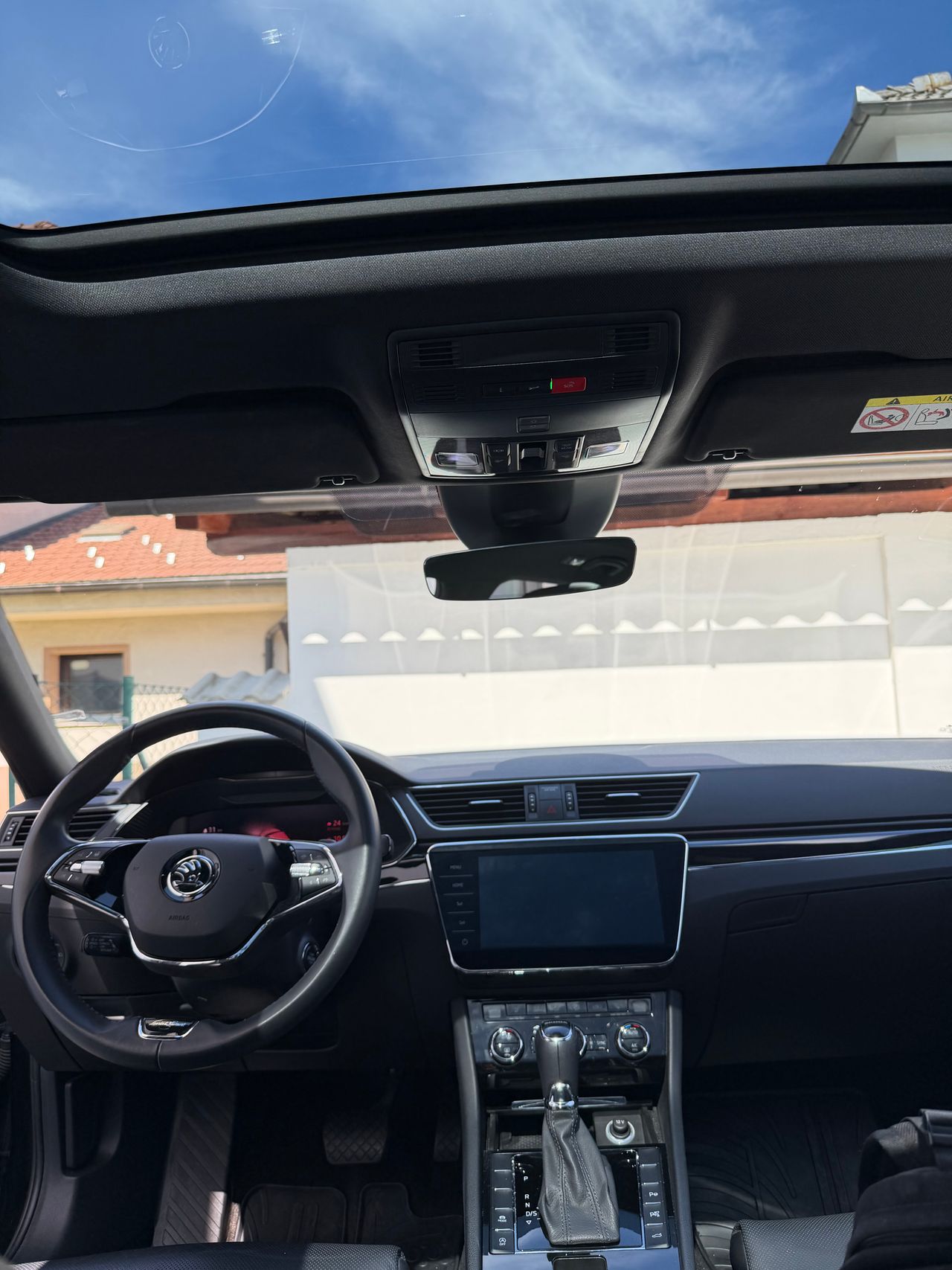 Notranja slika - Škoda Superb - Combi 1,5 TSI L&K DSG - 7