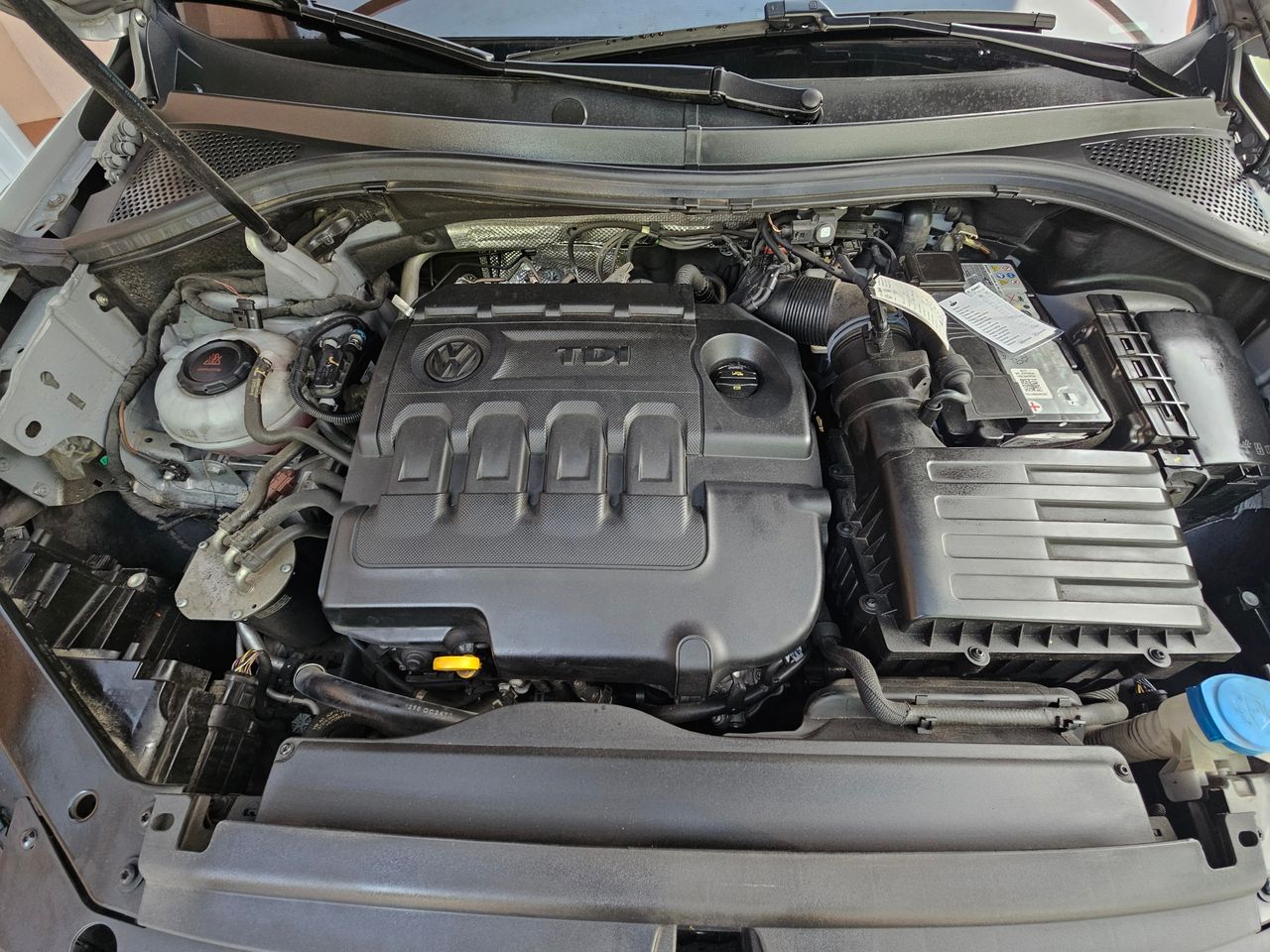 Notranja slika - VW Tiguan - 2,0 TDI BMT Highline - 13